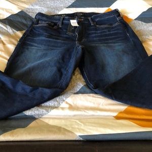 Brand New Banana Republic Curvey Skinney Jeans